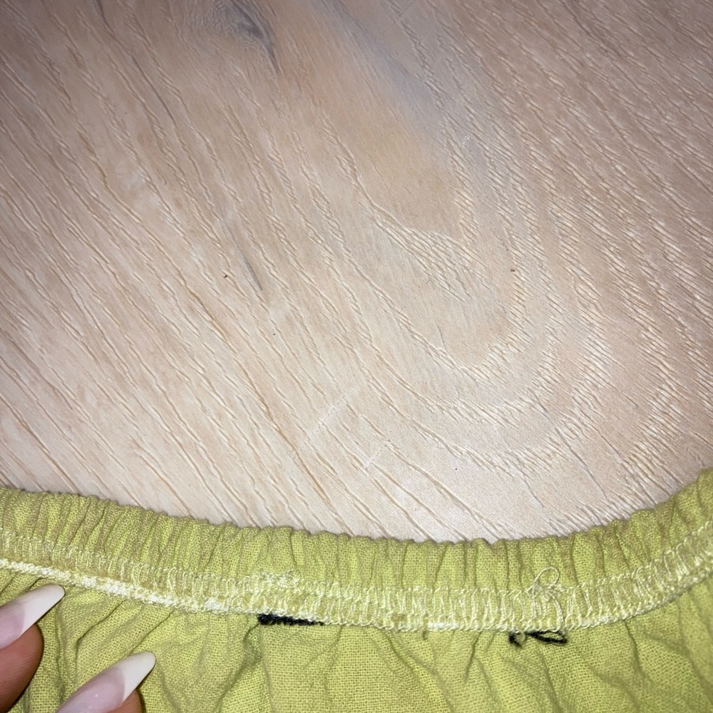 Front tie top - Picture 3 of 4
